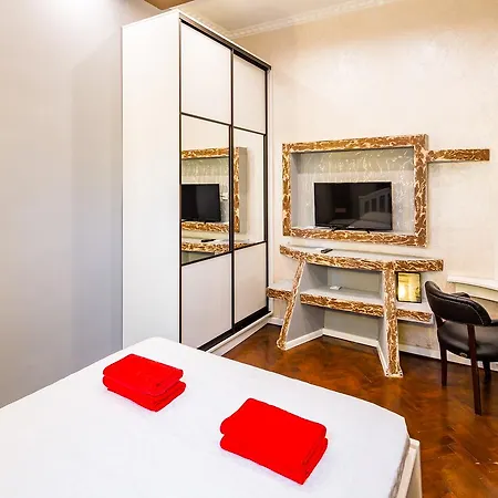 Alfa Uzhgorodska Appartamento Leopoli